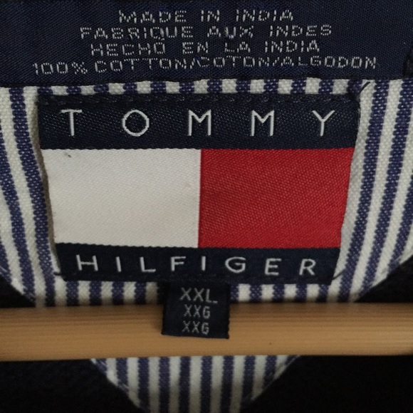 Vintage 1990s Tommy Hilfiger sweater - Picture 3 of 3